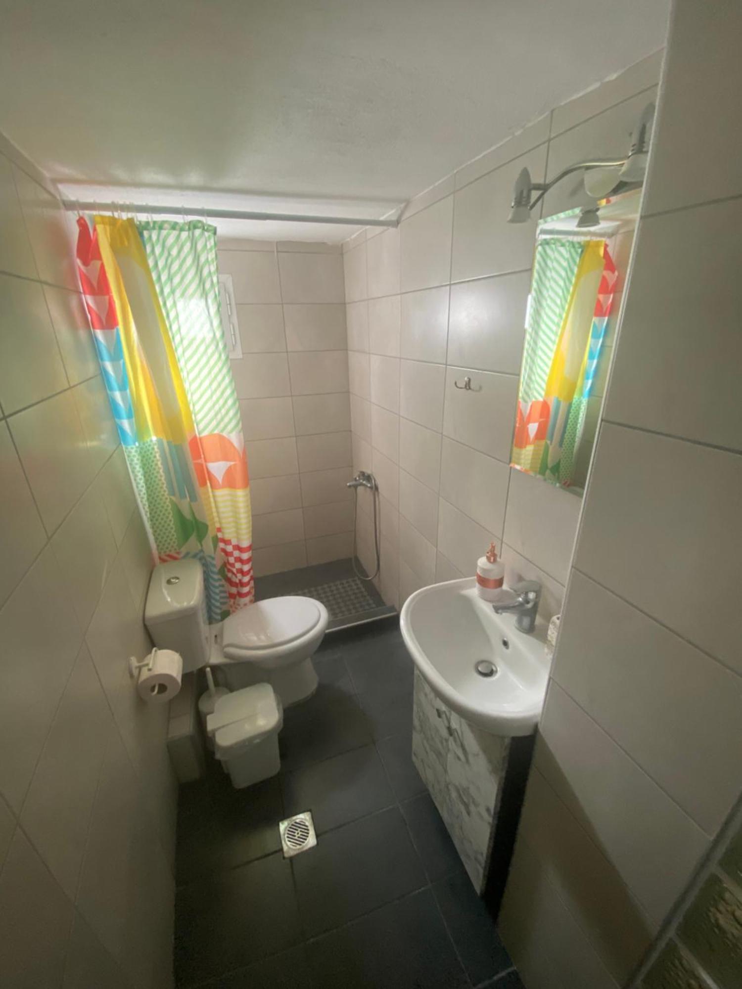 Kelesi Apartments Nea Kallikrateia Exteriör bild